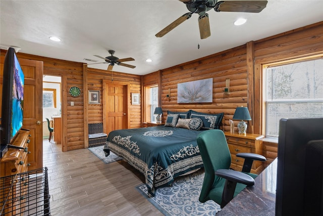 bedroom featuring visible vents, recessed lighting, light wood-style floors, and ceiling fan