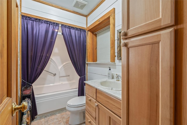 full bathroom featuring vanity, shower / bath combination with curtain, toilet, and visible vents