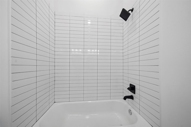 full bath featuring bathtub / shower combination