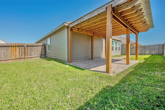 exterior space featuring a fenced backyard