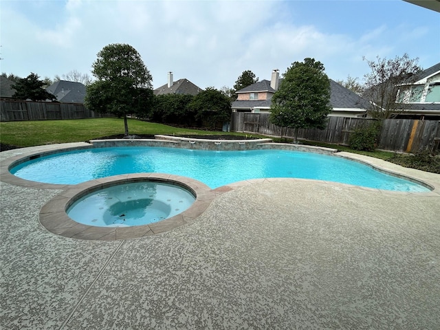 view of swimming pool with an in ground hot tub, a yard, a fenced in pool, and a fenced backyard