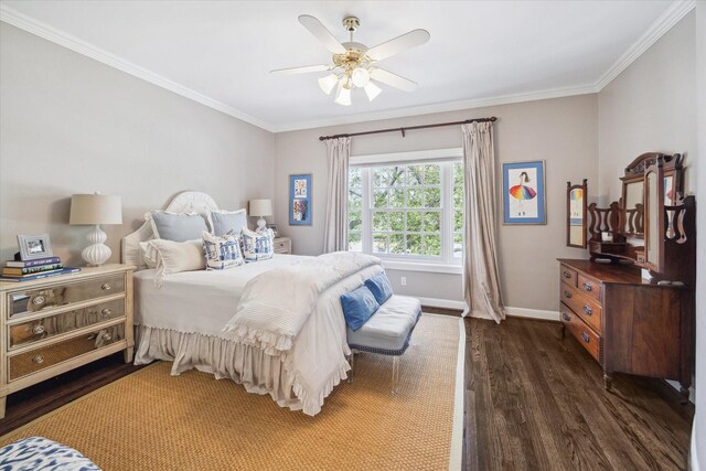 8521 Burkhart Rd, Spring Valley Village, TX 77055 - bedroom with dark wood-type flooring, crown molding, baseboards, and ceiling fan