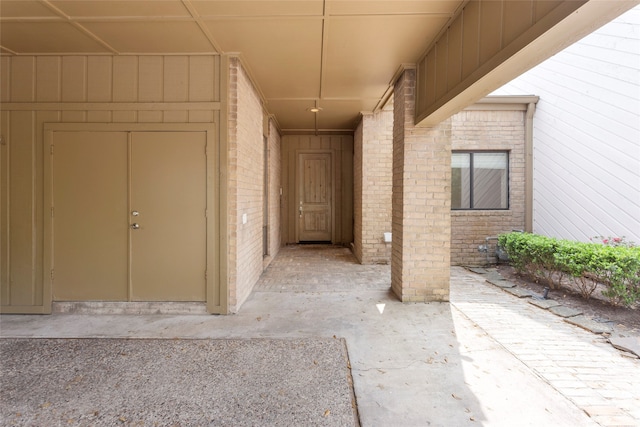 148 Sugarberry Cir, Houston, TX 77024 - entrance to property featuring brick siding