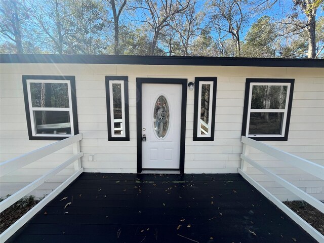 view of doorway to property