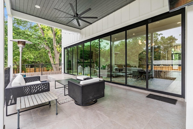 view of patio / terrace featuring an outdoor hangout area and a ceiling fan