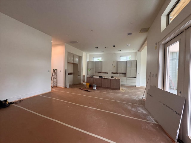 710 E 18th St, Houston, TX 77008 - view of unfurnished living room