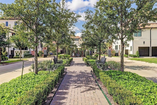 7527 Ciano Ln, Houston, TX 77055 - view of property's community with a residential view