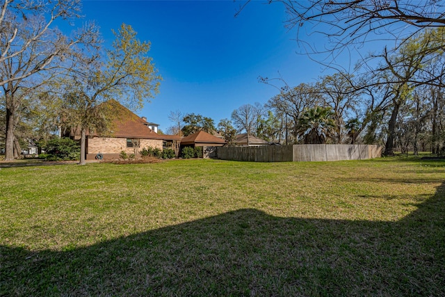 Listing photo 2 for 14811 Bramblewood Dr, Houston TX 77079