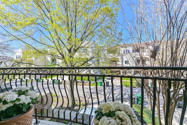 4303 Blossom St, Houston, TX 77007 - view of balcony