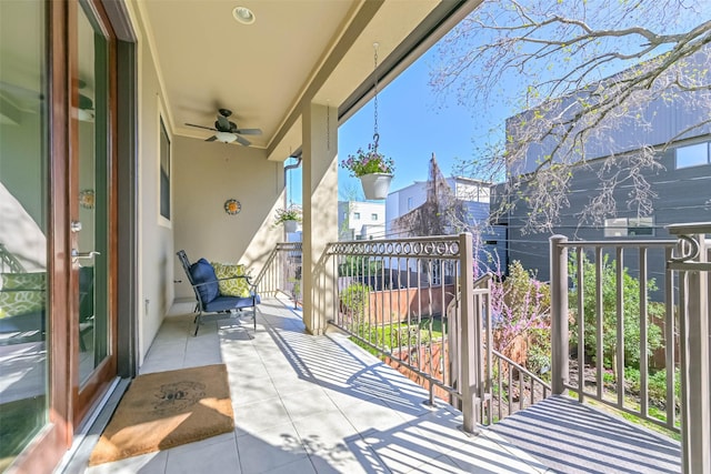 4303 Blossom St, Houston, TX 77007 - balcony with ceiling fan