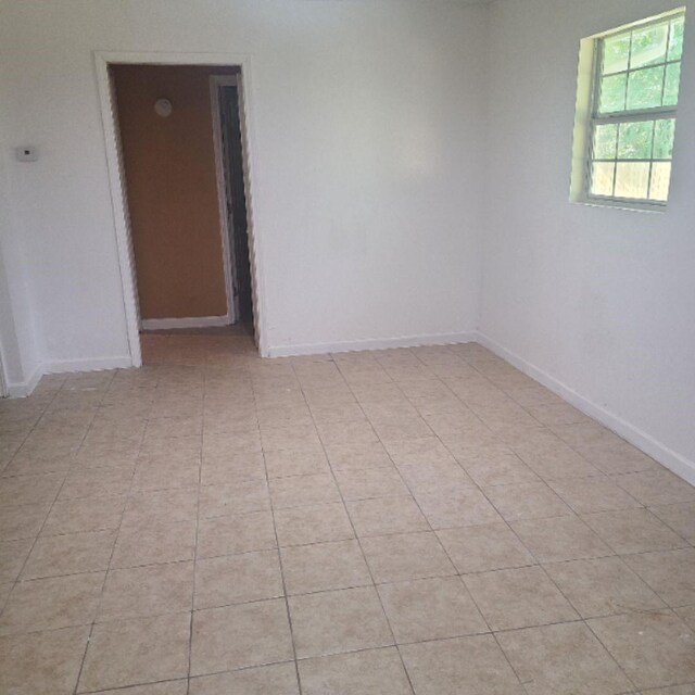 13703 Segrest Dr, Houston, TX 77047 - photo 11
