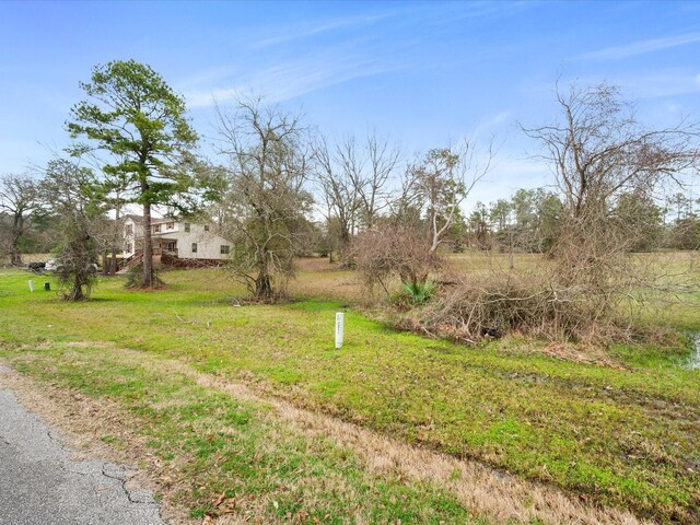 151 Wildwood Lake Dr, Huntsville, TX 77340