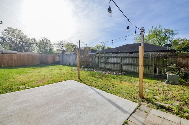 5343 Linda Ln, Katy, TX 77493 - view of yard featuring a patio area and a fenced backyard