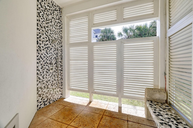 4206 Turks Pt, Galveston, TX 77554 - interior space