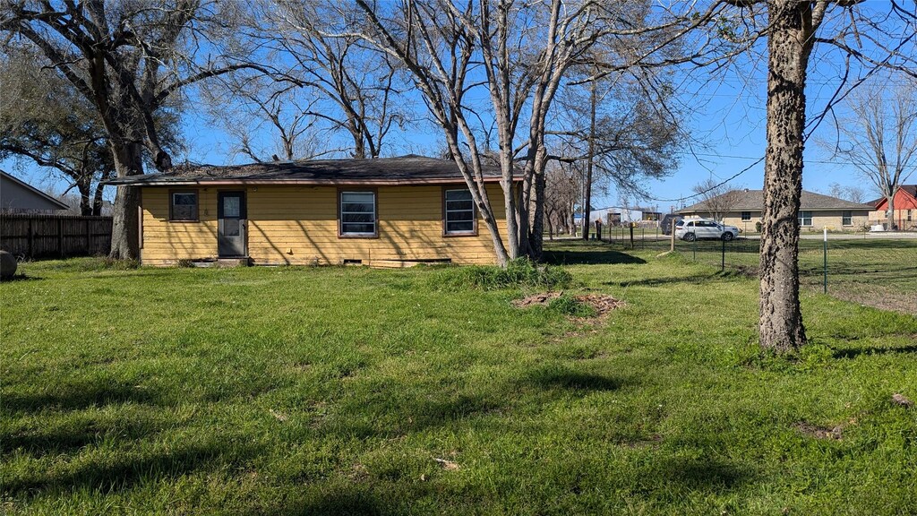 4531 11th St, Brookshire, TX 77423