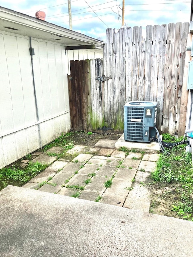 4127 Arthur St, Beaumont, TX 77706 - photo 14