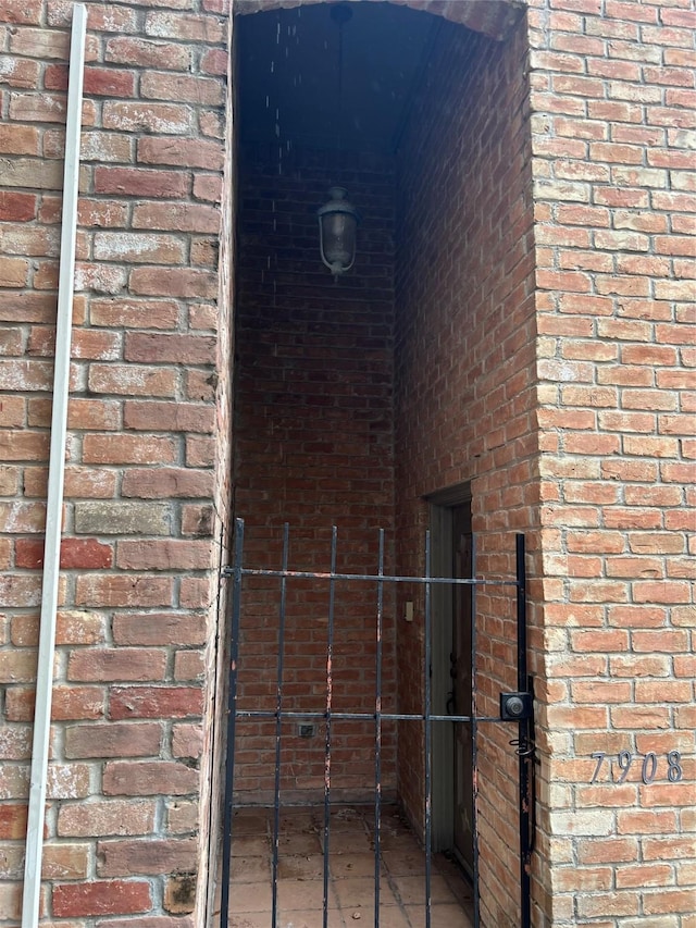 7908 Kendalia Dr, Houston, TX 77036 - entrance to property with brick siding