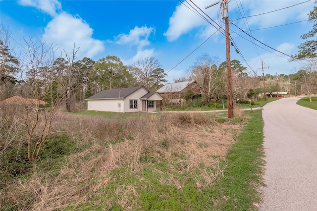 16 Walnut Ln, Riverside, TX 77320 - photo 1