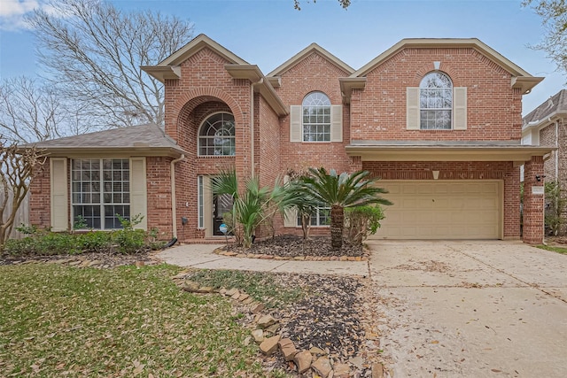 10635 Farmersville Frk, Missouri City, TX 77459 - traditional-style house with brick siding, an attached garage, and concrete driveway