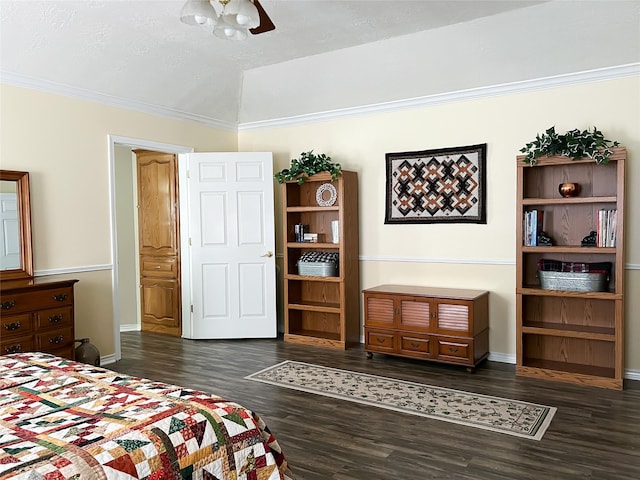 518 Lcr 902, Jewett, TX 75846 - bedroom featuring crown molding, baseboards, and dark wood-style flooring