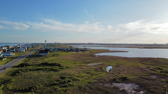 206 Nesmith Pl, Surfside Beach, TX 77541