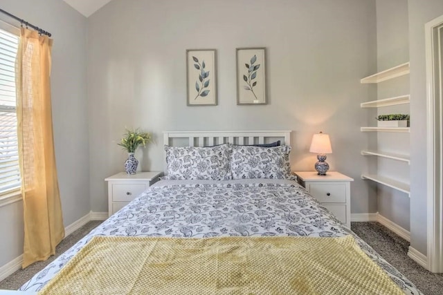 207 Knox St, Houston, TX 77007 - carpeted bedroom featuring baseboards