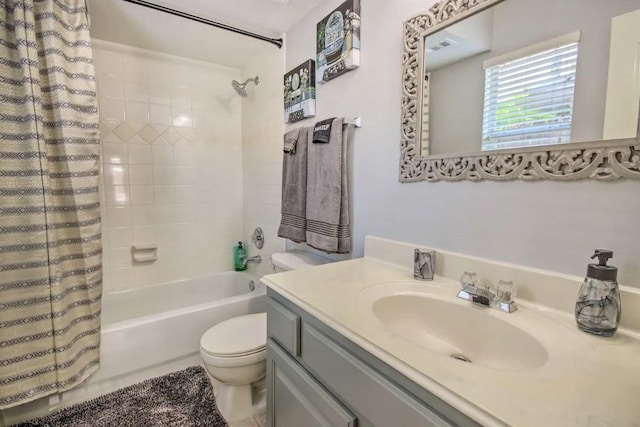 207 Knox St, Houston, TX 77007 - bathroom with vanity, toilet, visible vents, and shower / bath combo with shower curtain