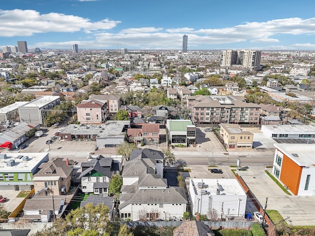 bird's eye view featuring a city view