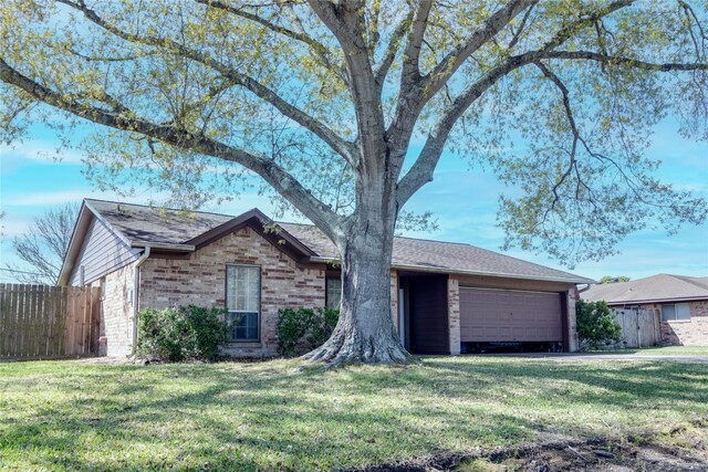 2306 Heather St, Highlands, TX 77562 - photo 3