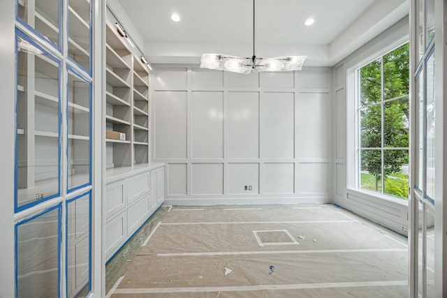 2244 N Blvd, Houston, TX 77098 - walk in closet with a chandelier