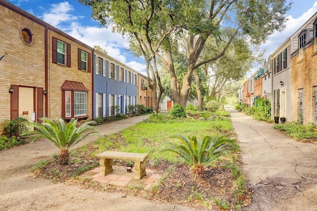 view of community featuring a residential view