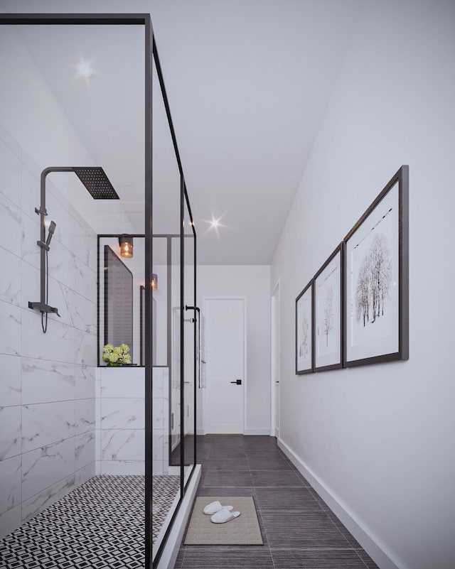 5505 Hershe St, Houston, TX 77020 - hallway with baseboards