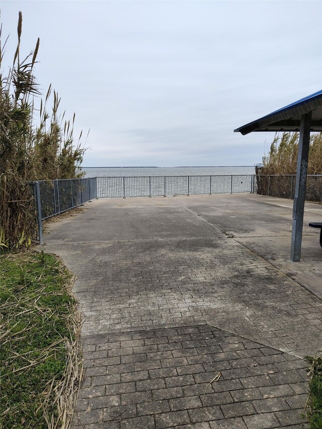 125 Bay Shore Dr, La Porte, TX 77571 - photo 3