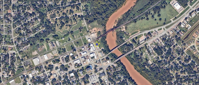 105 S 2nd St, Richmond, TX 77469 - map location