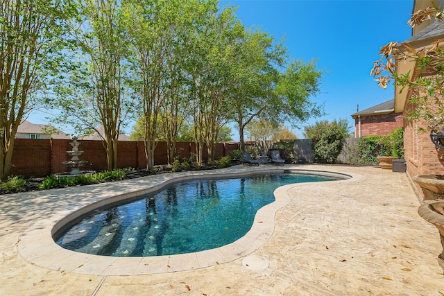 5206 Briarwick Meadow Ln, Sugar Land, TX 77479 - view of pool featuring a fenced backyard and a patio