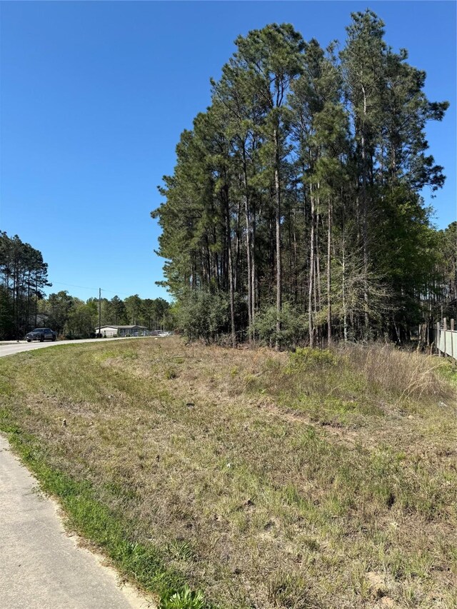 515 County Road 3545, Cleveland, TX 77327