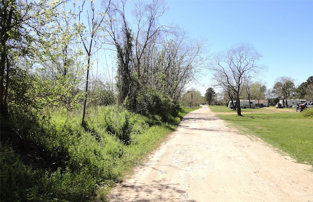 1835 S Cherry St, Tomball, TX 77375