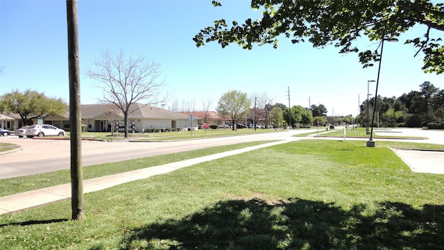 1835 S Cherry St, Tomball, TX 77375