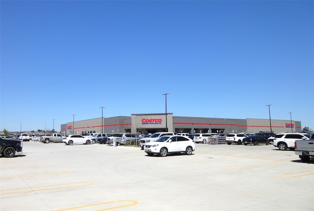 1835 S Cherry St, Tomball, TX 77375