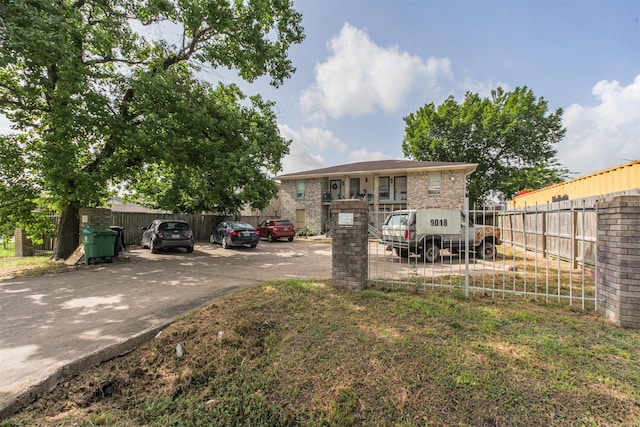 9018 Grannis St Unit 4, Houston, TX 77075 - photo 2