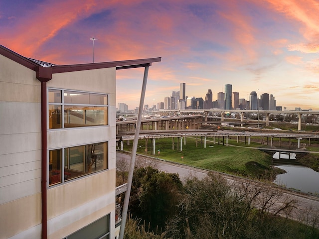 102 Quitman St Unit 405, Houston, TX 77009 - city view featuring a water view