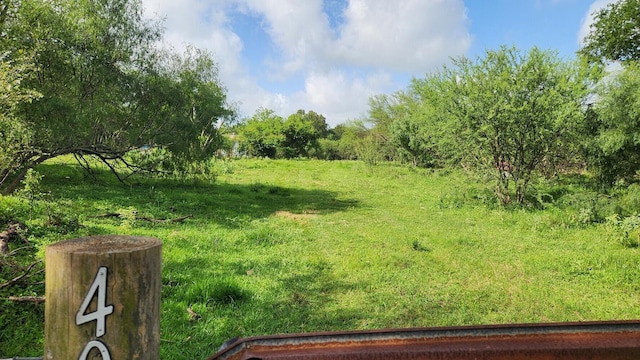40499 Garrett Rd, Brookshire, TX 77423 - photo 1