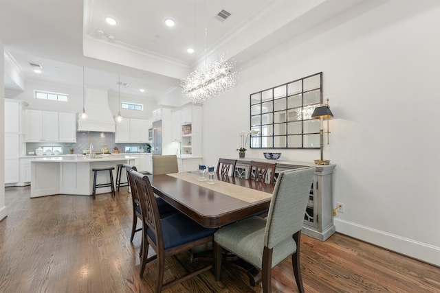 dining area with recessed lighting, an inviting chandelier, visible vents, ornamental molding, and dark wood-style flooring