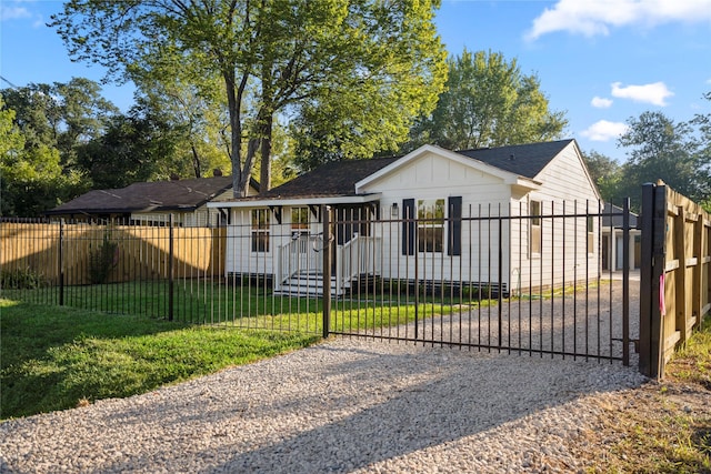 7810 Appleton St, Houston, TX 77022 - photo 3