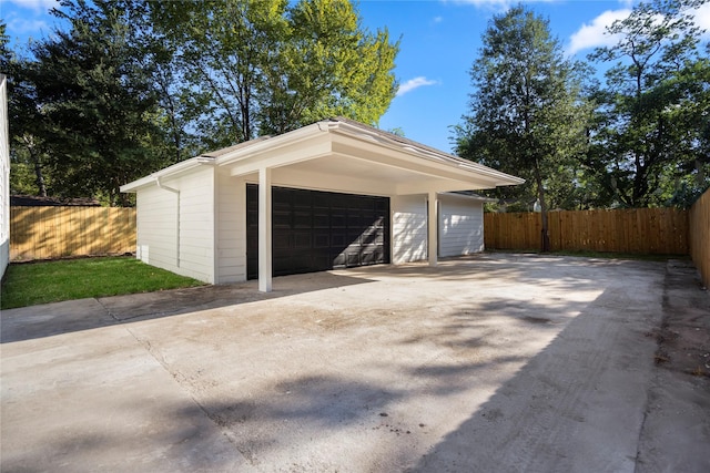 7810 Appleton St, Houston, TX 77022 - photo 6