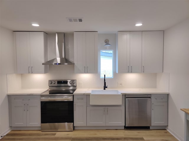 7810 Appleton St, Houston, TX 77022 - photo 18