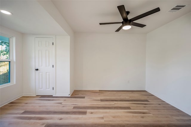 7810 Appleton St, Houston, TX 77022 - photo 32