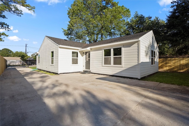 7810 Appleton St, Houston, TX 77022 - photo 36