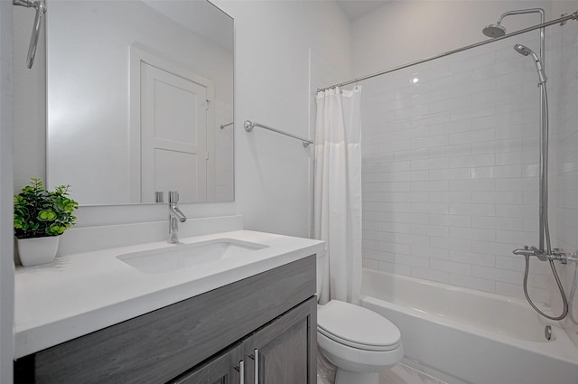 2414 Canal St Unit A, Houston, TX 77003 - full bathroom featuring toilet, shower / bath combo with shower curtain, and vanity