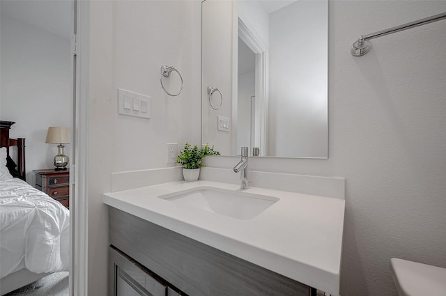 2414 Canal St Unit A, Houston, TX 77003 - ensuite bathroom featuring vanity